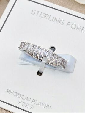 Sterling Forever Ring Size 9 Rhodium Plated Kylie Oval Crystal Eternity Ring New